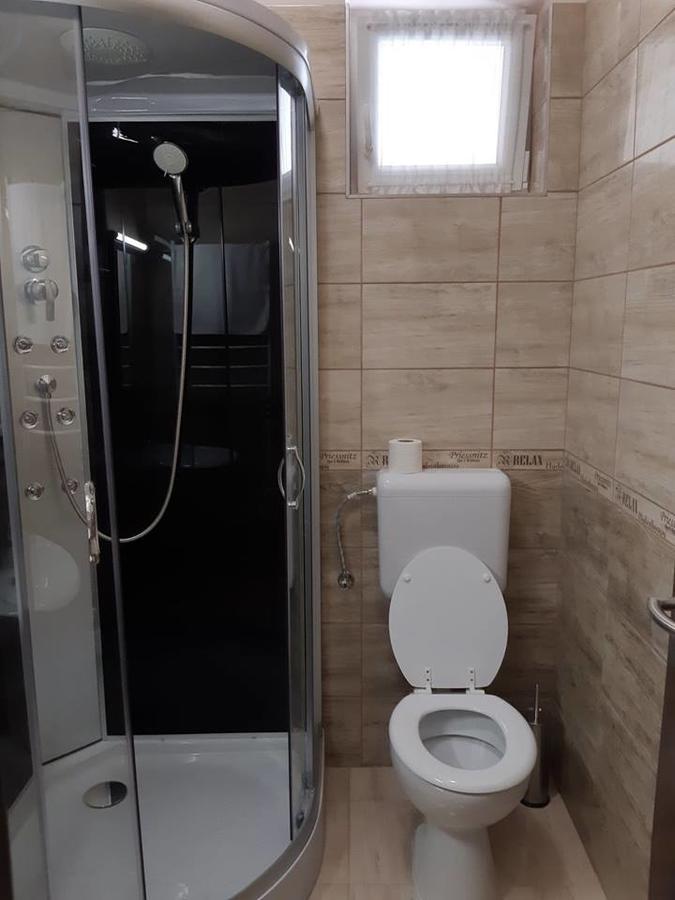 Hotel Pazonyi Fogado Es Etterem Nyírpazony Exterior foto